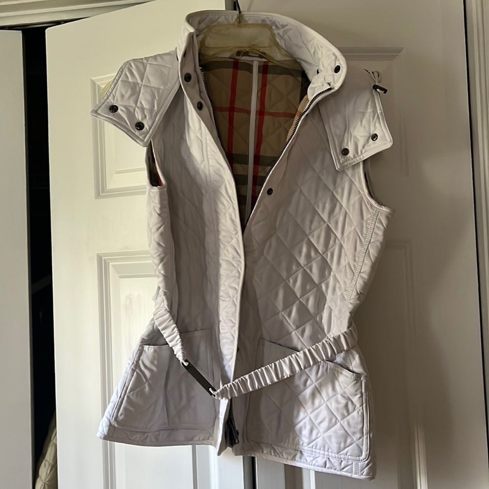Burberry Vest with detachable hood